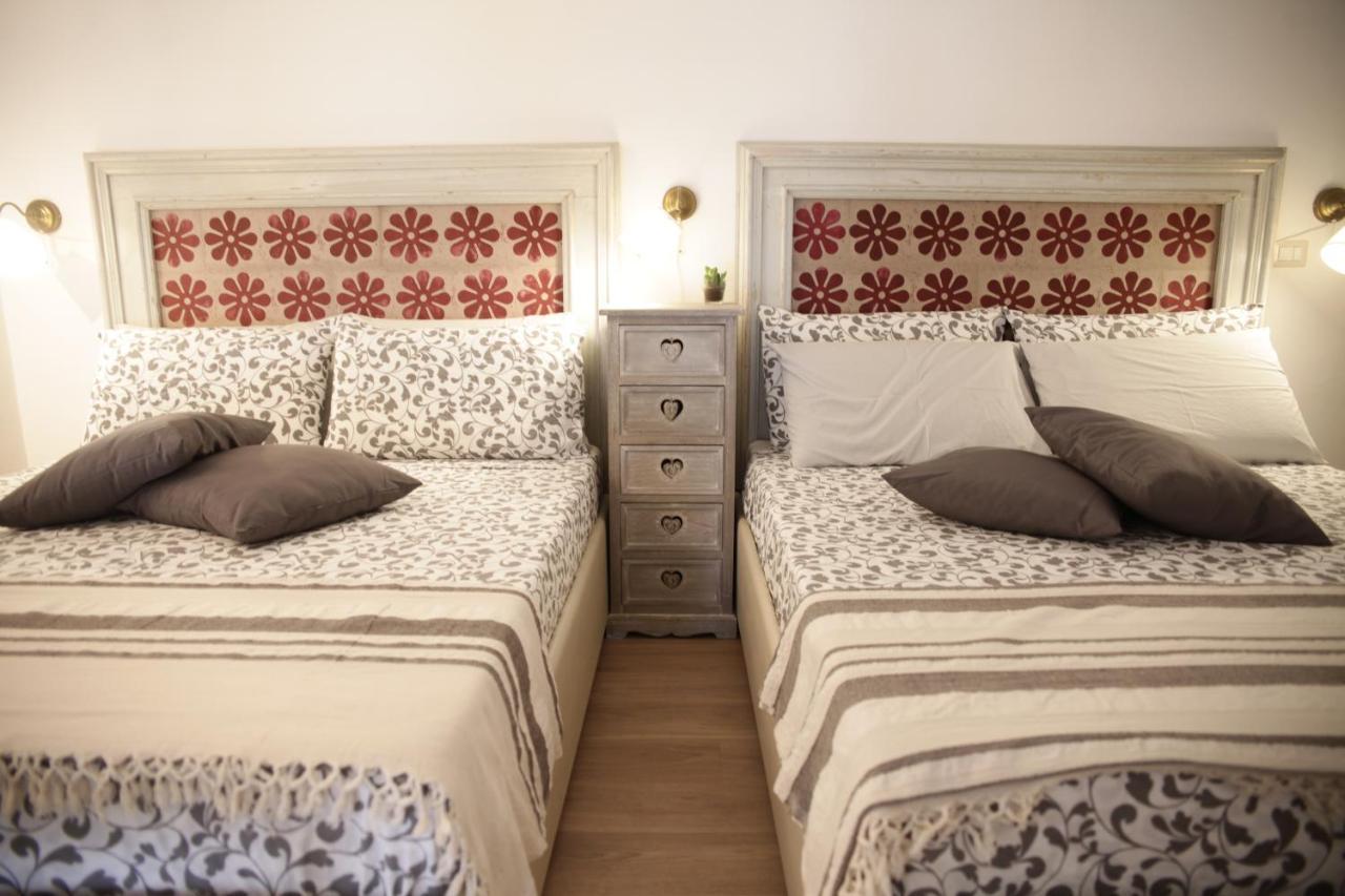 Palazzo Mandurino Luxury Relais Bed & Breakfast Zollino Exterior foto