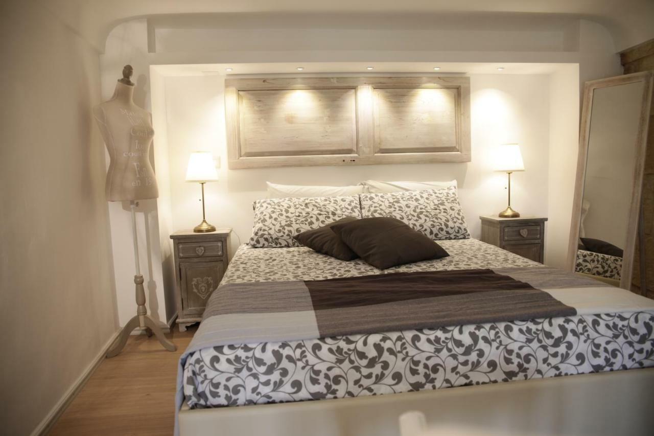Palazzo Mandurino Luxury Relais Bed & Breakfast Zollino Exterior foto