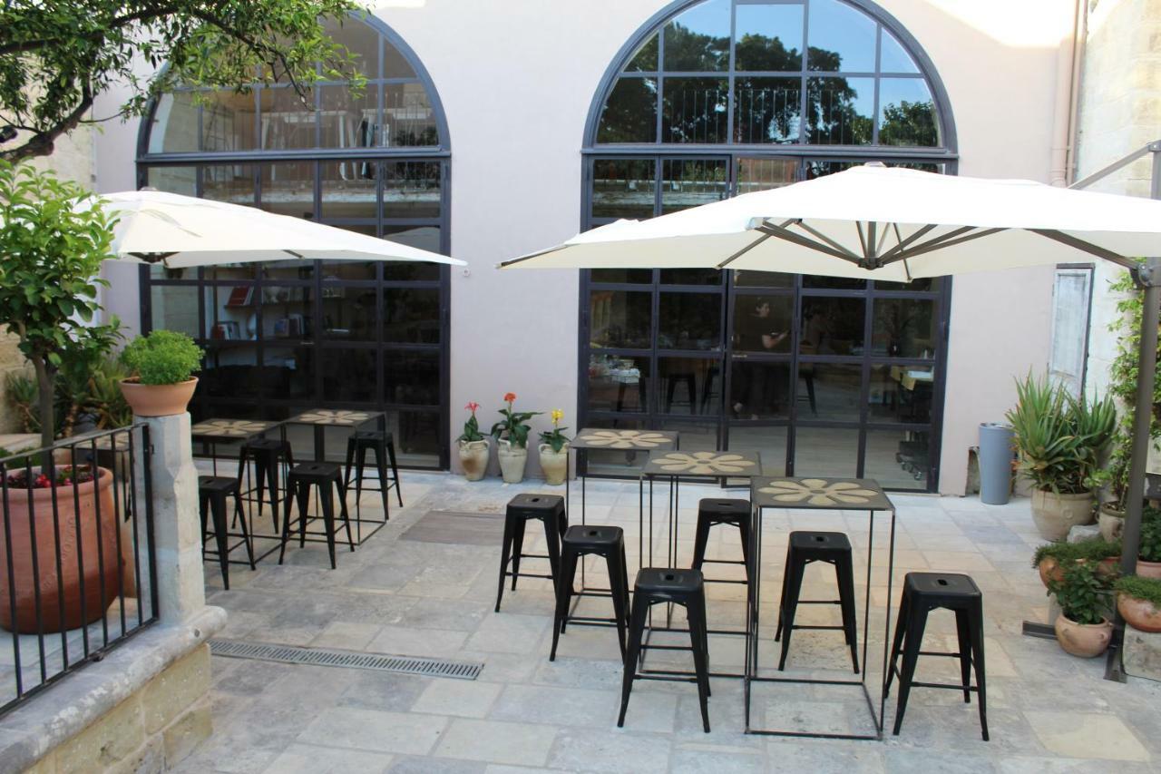Palazzo Mandurino Luxury Relais Bed & Breakfast Zollino Exterior foto